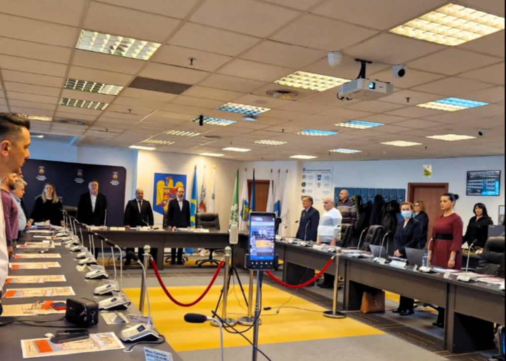 Scandal uriaș: Două ore de furie din cauza listei negre cu concediați