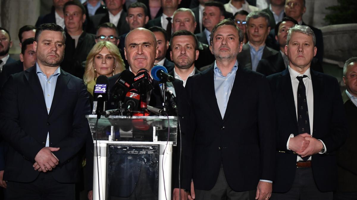 Liberalii dau votul pentru Bolojan: Ce pregătește premierul după mișcarea PSD