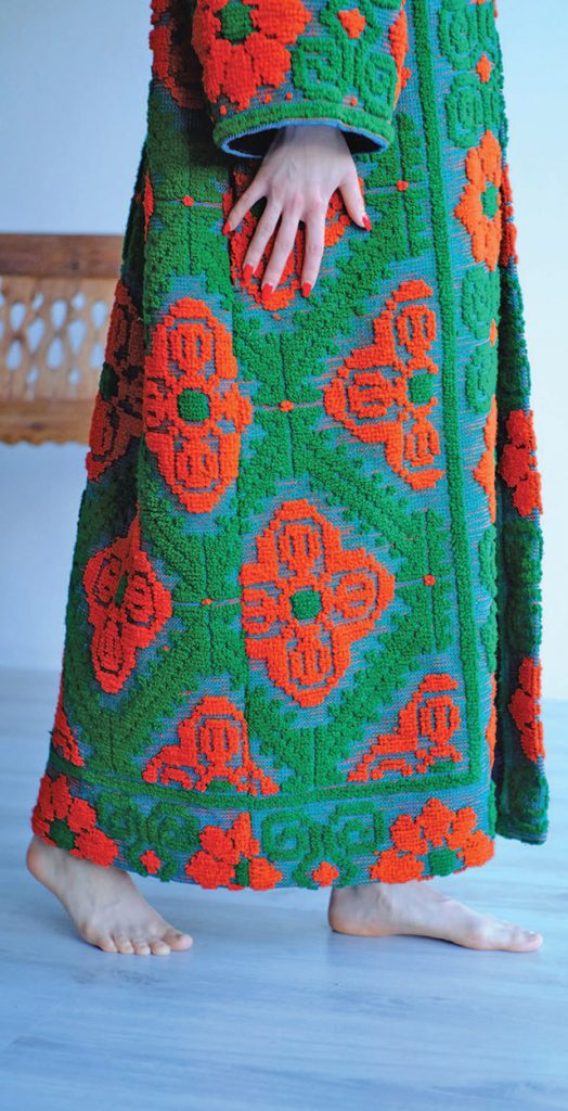 Branduri românești renasc din tradiție: De la costumele bunicii la moda „cool”