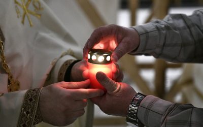 Sondaj: Ortodocșii și Catolicii, Paște UNIFICAT? Ce zice poporul