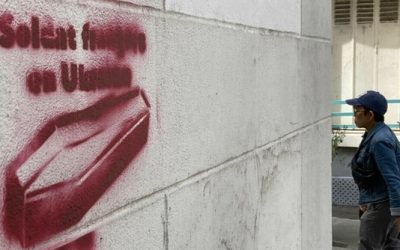 Moldoveni, amendați la PARIS pentru sicriele cu acuzații despre Războiul din Ucraina