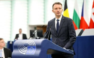 Parlamentul European propune o taxă pe tranzacțiile digitale pentru a finanța bugetul Uniunii Europene și a rambursa fondurile de redresare post-pandemie