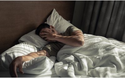 Românii, cu ochii-n lacrimi: Grijile economice le dau somnul peste cap