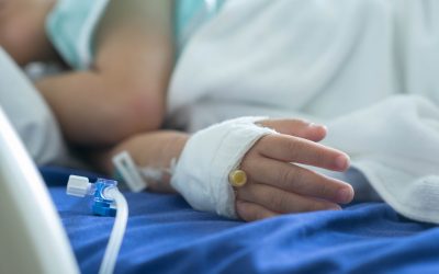 Seringi refolosite: sute de copii infectați cu HIV, un spital de groază