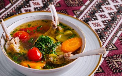 Ciorba de miel „a la Radu Anton”, vedeta meselor de Paște. Rețeta gospodinelor