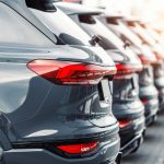 Piața auto din România: SUV-urile zdrobesc, electricele accelerează