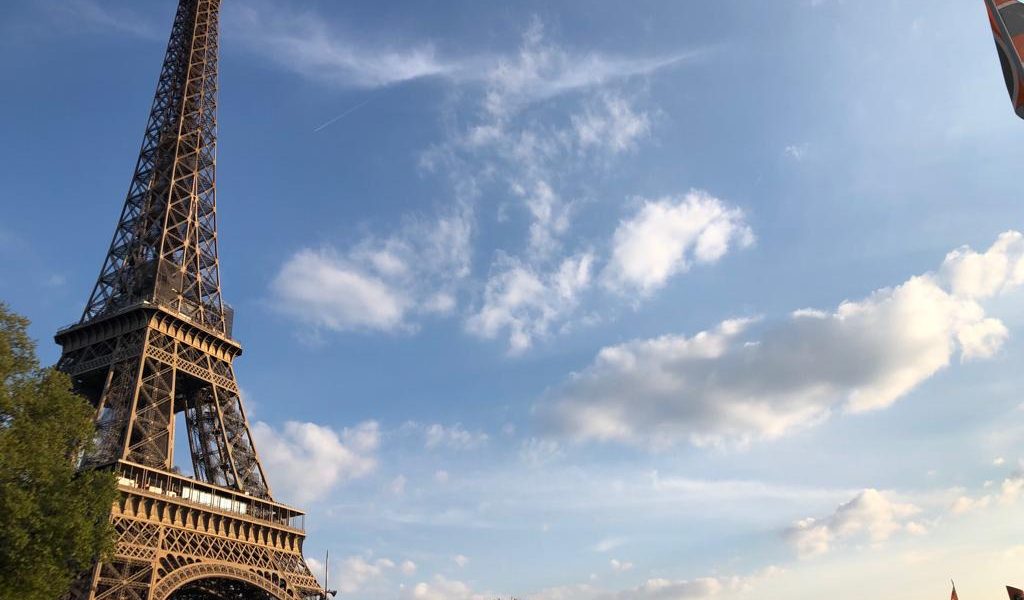 Cum a transformat Parisul străzile în paradis al bicicletelor și nu al mașinilor