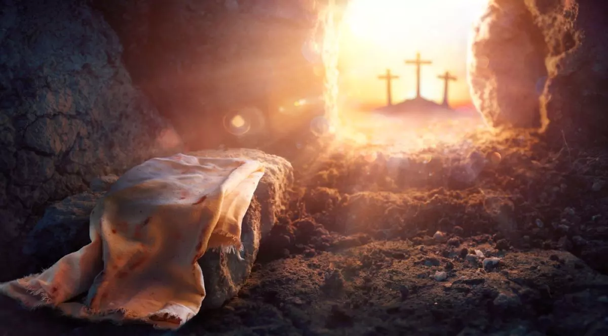 Tradiții și superstiții înainte de Paște pentru a proteja locuința de spirite rele Luni, 6 aprilie, marchează începutul Săptămânii Patimilor, o perioadă de pregătire spirituală pentru creștinii ortodocși înainte de Învierea Domnului