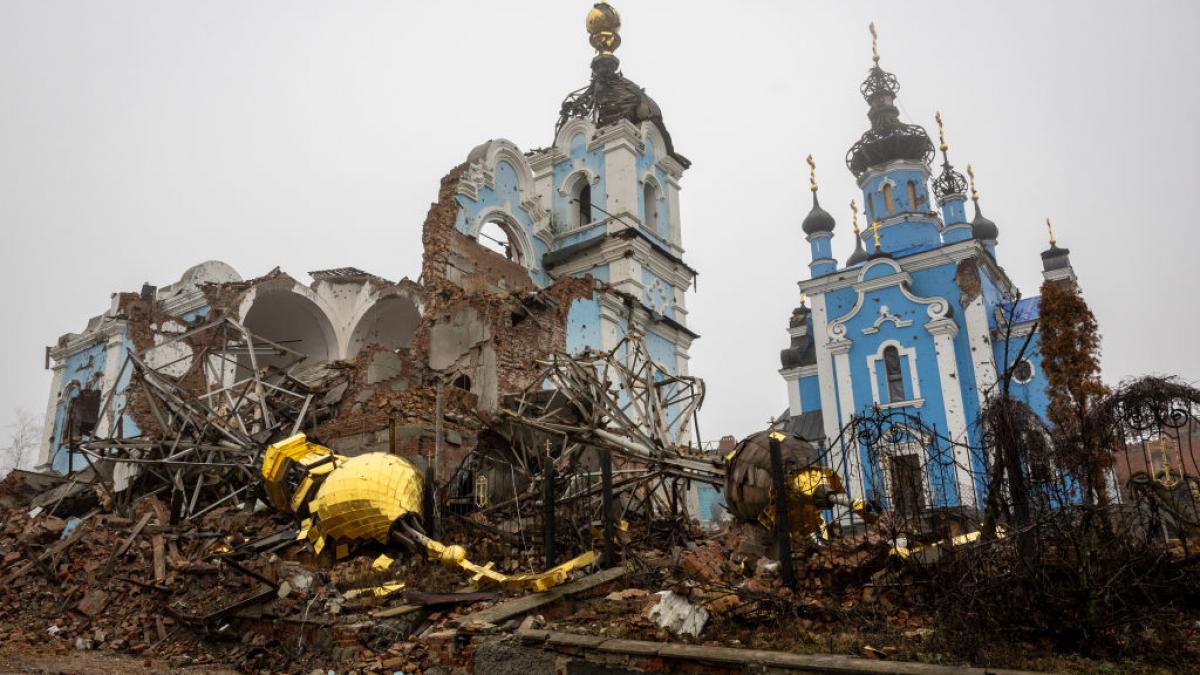Ucraina: Zonă Donbas, „Donnyland” în onoarea lui Donald Trump, steag și imn cu ChatGPT