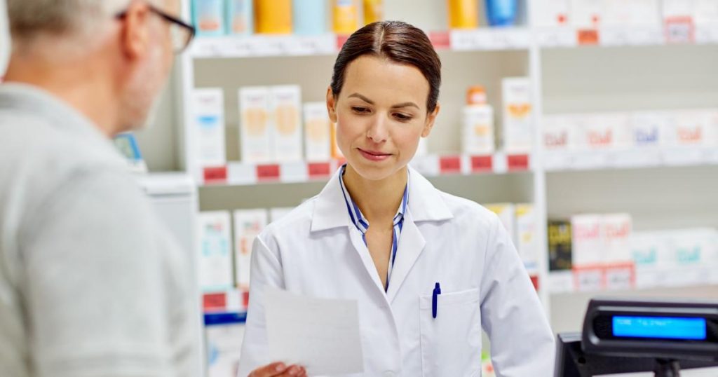 Pharmaciile, în prima linie: Bolile hepatice pun presiune pe sistemul medical