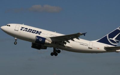 Copilotul Cezar Osiceanu, suspendat de Tarom: Înscenare pentru pilot