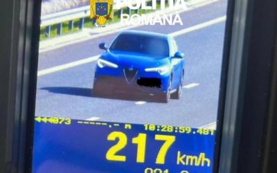 Tânăr din Godeni, prins cu 217 km/h în Olt: Ce „cadou” i-au dat polițiștii