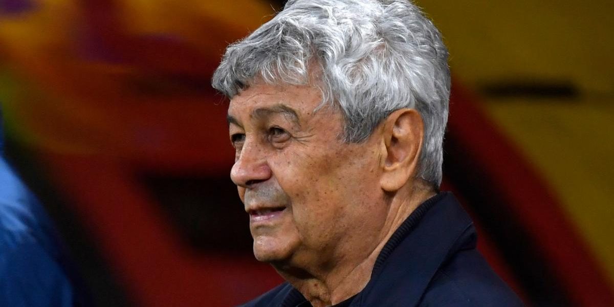 Lucescu, legendarul antrenor, omagiat de FRF: Tricolorul, pe culmile lumii