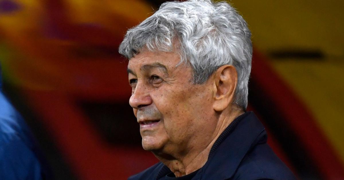 Lucescu, legendarul antrenor, omagiat de FRF: Tricolorul, pe culmile lumii