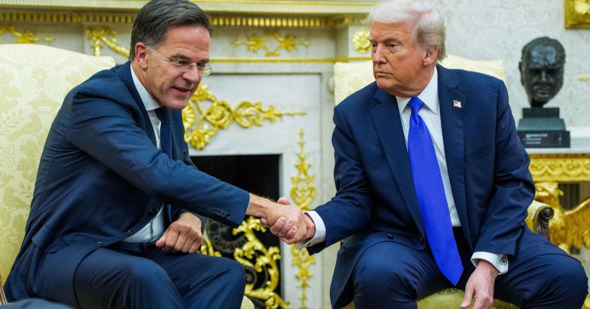 Casa Albă a anunțat, miercuri, că președintele american Donald Trump se va întâlni cu secretarul general al NATO, Mark Rutte, pentru a discuta despre posibila retragere a Statelor Unite din Alianța Nord-Atlantică