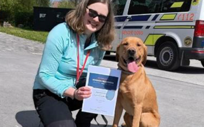 Tobi, câinele salvator din România, certificat pentru misiuni internaționale