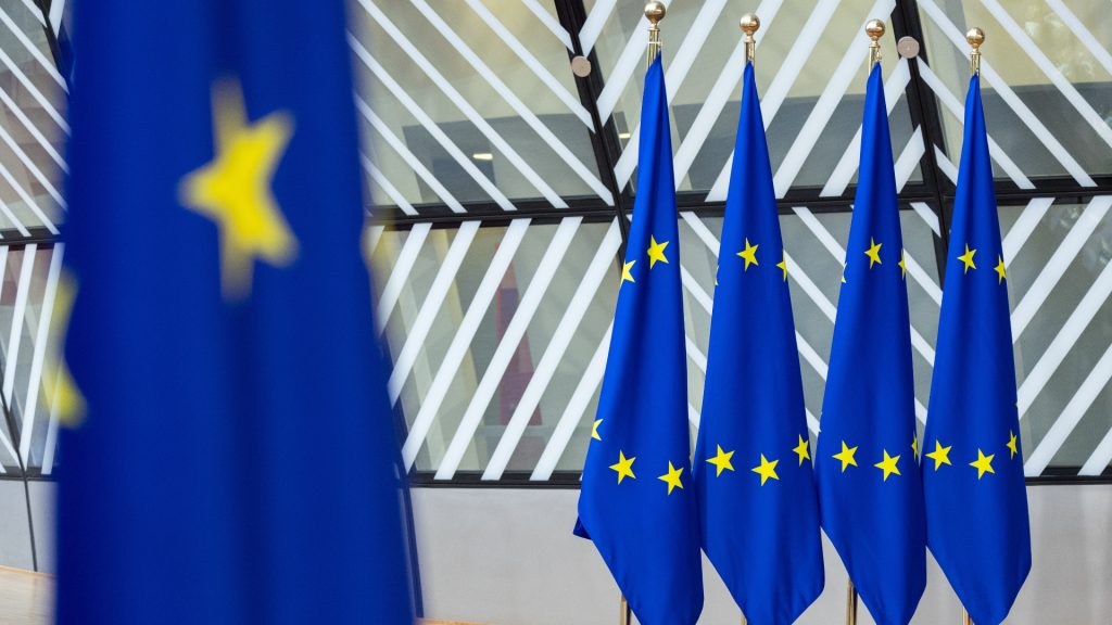 UE pregătește planul de criză pentru combustibilul avioanelor, pe fondul blocajului din Iran