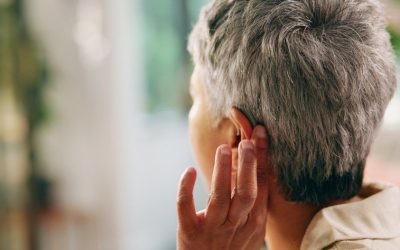 Hipoacuzia nu înseamnă neapărat pierderea totală a auzului, ci adesea reprezintă o diminuare progresivă a percepției sonore