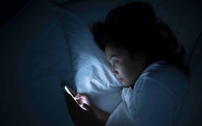 Obiceiul nocturn care schimbă România: Ce fac tot mai mulți români?