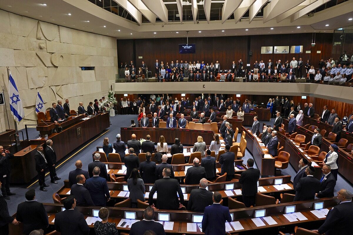 Israel: Puterea și Opoziția, planuri de dizolvare a Knesset-ului în anul alegerilor