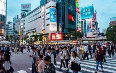 Japonia pompează zeci de miliarde de dolari ca să-și stabilizeze moneda