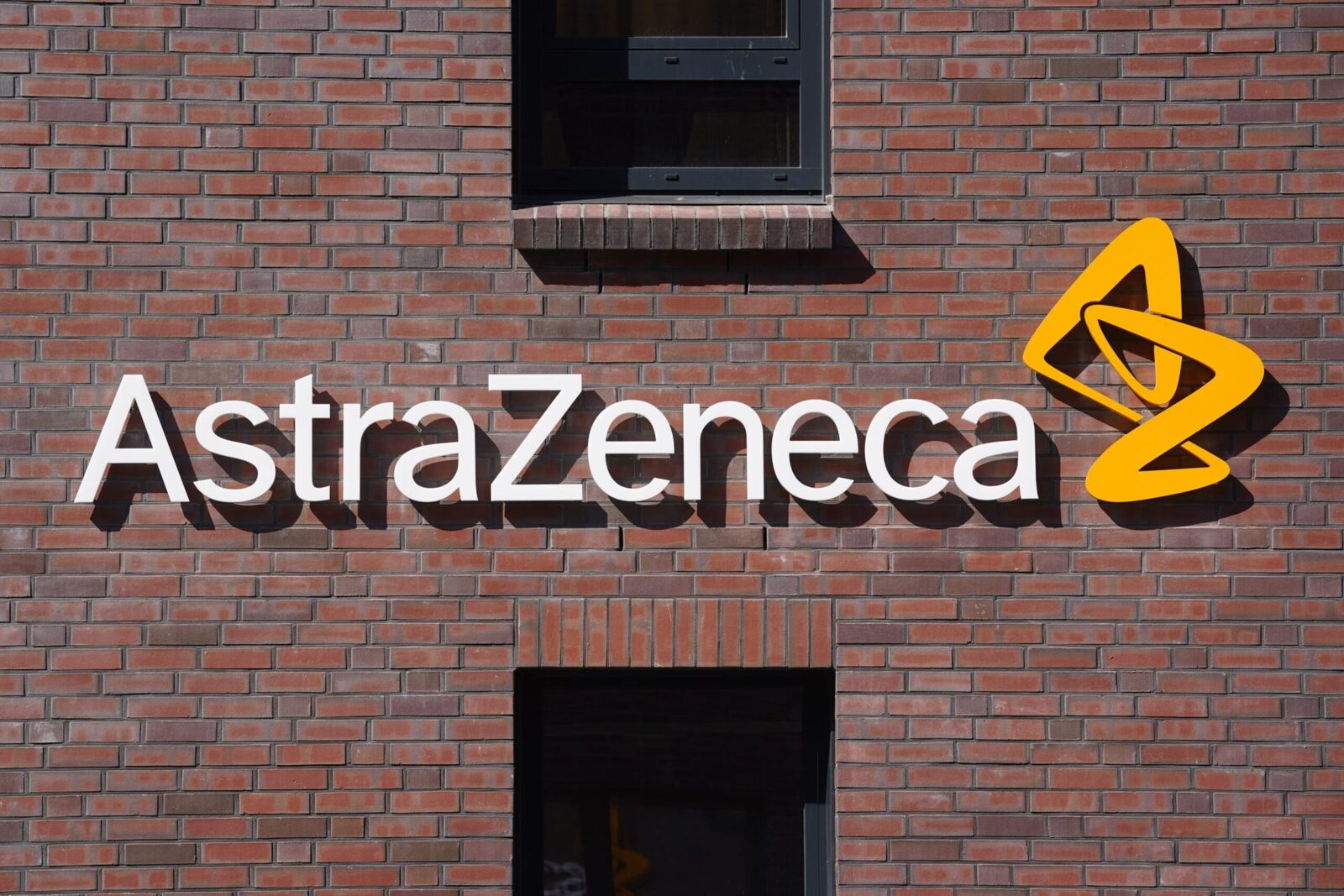 AstraZeneca investește 360 mil. dolari la Dublin, pe fondul războiului comercial