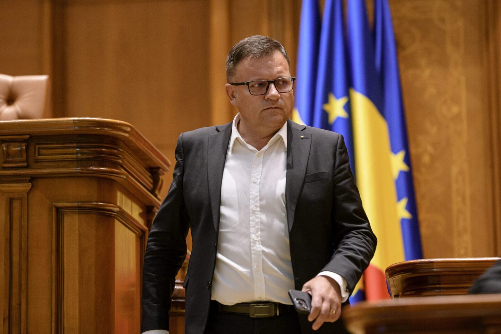 Românii, mai zgârciți: Subscrieri la titlurile de stat, cu 4 miliarde lei mai puține