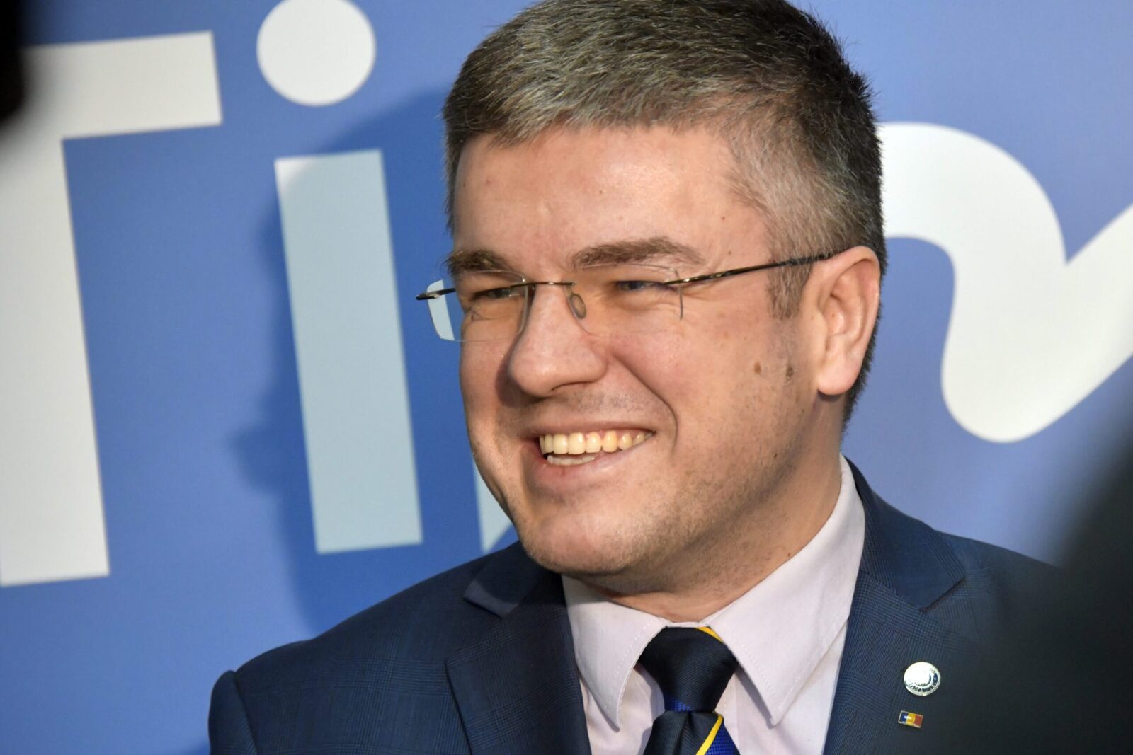 Criza politică a secat România: Aproape 10 miliarde de lei pierduți în 11 zile