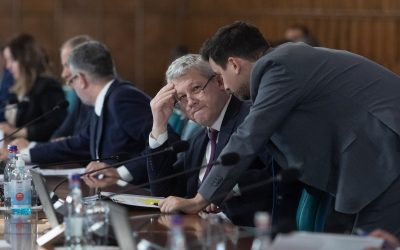 Motreanu lovește: Congres PNL cu „PSD sau anti-PSD”. Thuma și Predoiu, pe făraș