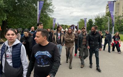 Mii de fani Metallica așteaptă concertul. Bucureștiul, blocat!