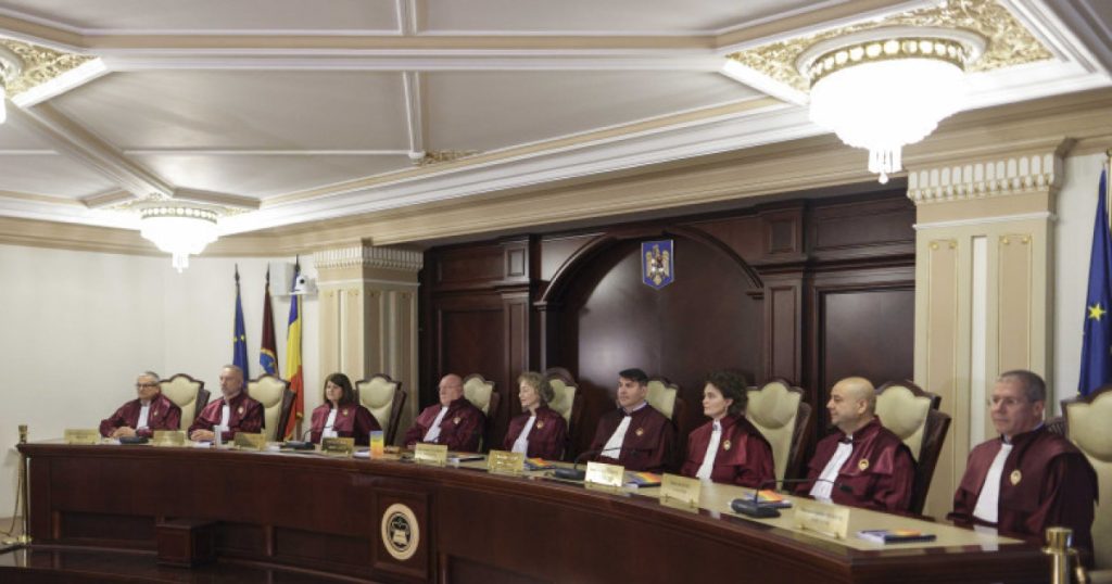 Nicușor Dan, atac la guvernanța companiilor publice: CCR, sesizat pentru cheltuieli nelimitate