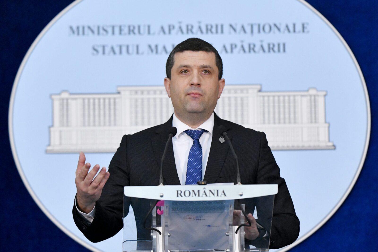 Miruță vs. Nazare: Scandal pe fonduri europene. Cine minte?