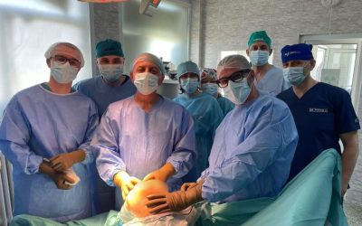 Artroplastii de genunchi în premieră la SJU Buzău, sub coordonarea prof. Cîrstoiu