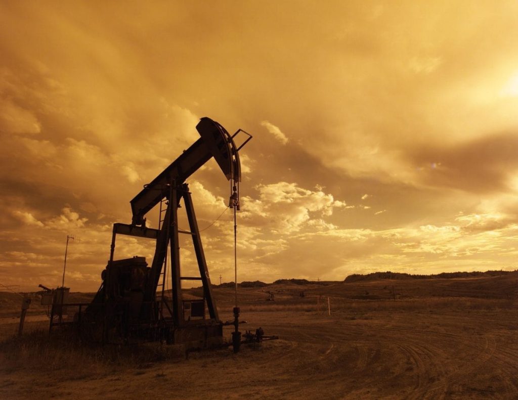 Prețul petrolului, pe val: Tensiunile SUA-Iran împing cotațiile în sus