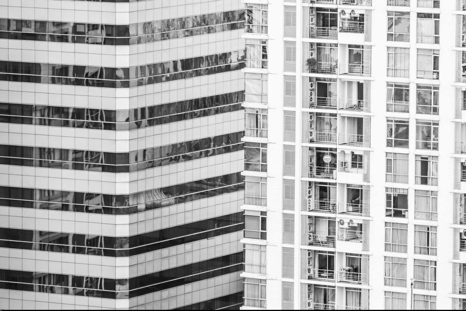 ANAF lovește în Iași: Prejudiciu de 13 milioane lei în imobiliare