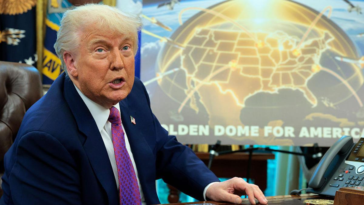 Aurul lui Trump, o afacere de 6 ori mai scumpă. Apărarea, în pericol