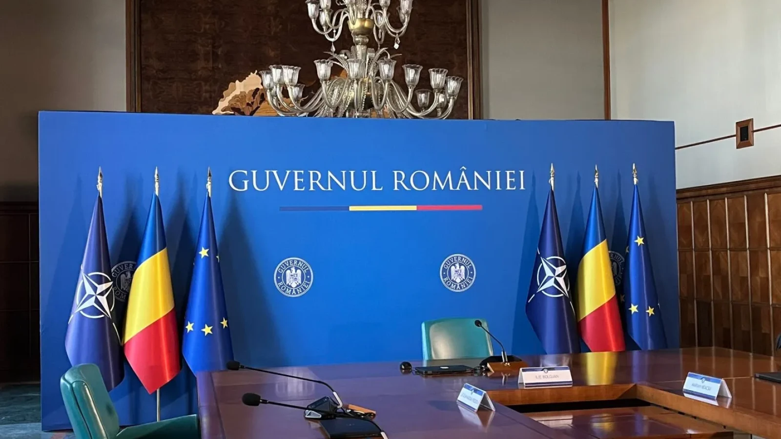Sindicaliștii, revoltă după Romgaz: Bolojan, recompensări selective în Guvern