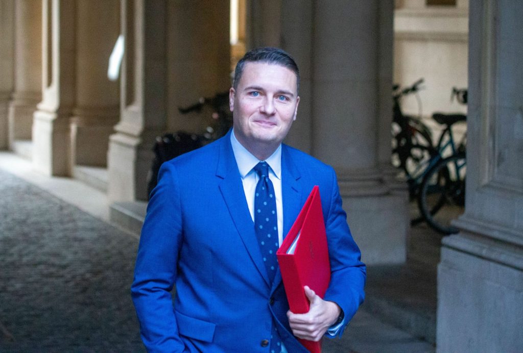Fostul ministru britanic al Sănătății îl vrea pe Starmer, la șefia Laburiștilor