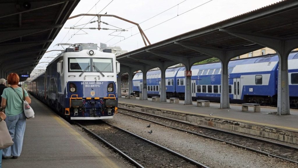 Bolojan dezvăluie secretul: De ce trenurile din România merg târziu