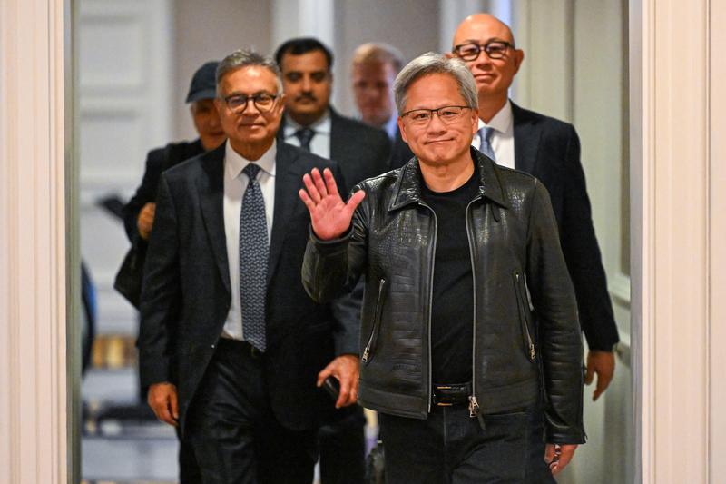 Șeful Apple, curse lunare în Taiwan: Refuz după refuz pentru cererea sa