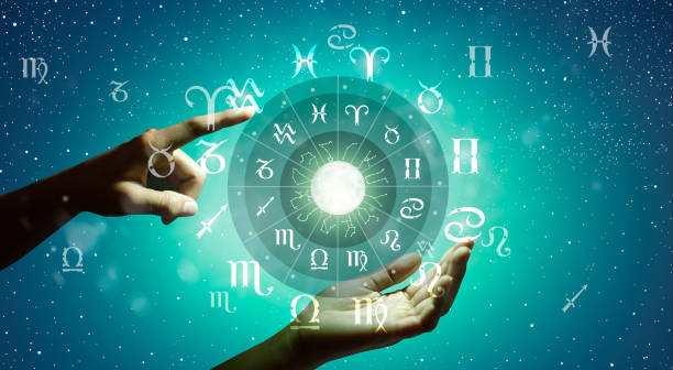 Horoscop 6 mai: Pluto retrograd aduce transformări majore pentru zodii