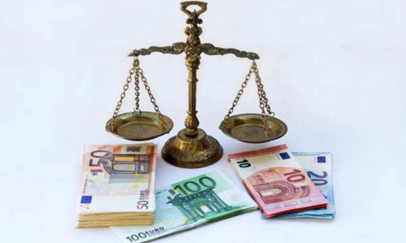 Guvernul, somat de Justiție: Plata salariilor restante ale magistraților, pericol pentru buget