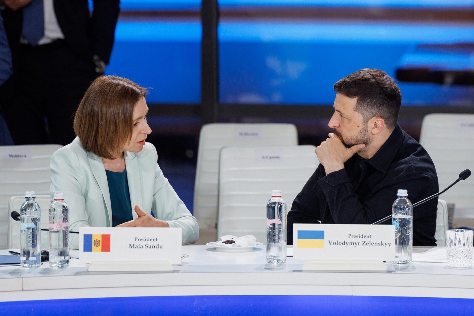 Merkel, Sandu și Zelenski, premiați de Parlamentul European cu Ordinul de Merit