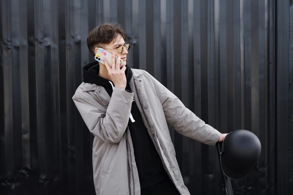Cum recunoști o AI la telefon în 10 secunde – trucuri rapide