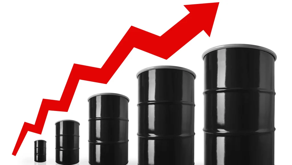 Petrolul, record de PREȚ! Țițeiul BRENT, peste 126 de dolari. Experții, îngrijorați