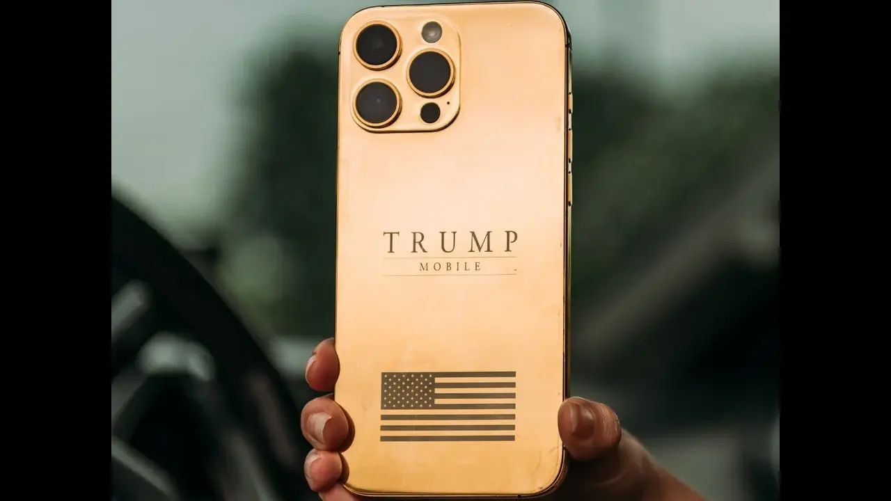 Afacerea Trump, telefoane de AUR: Jumătate de milion de americani păcăliți