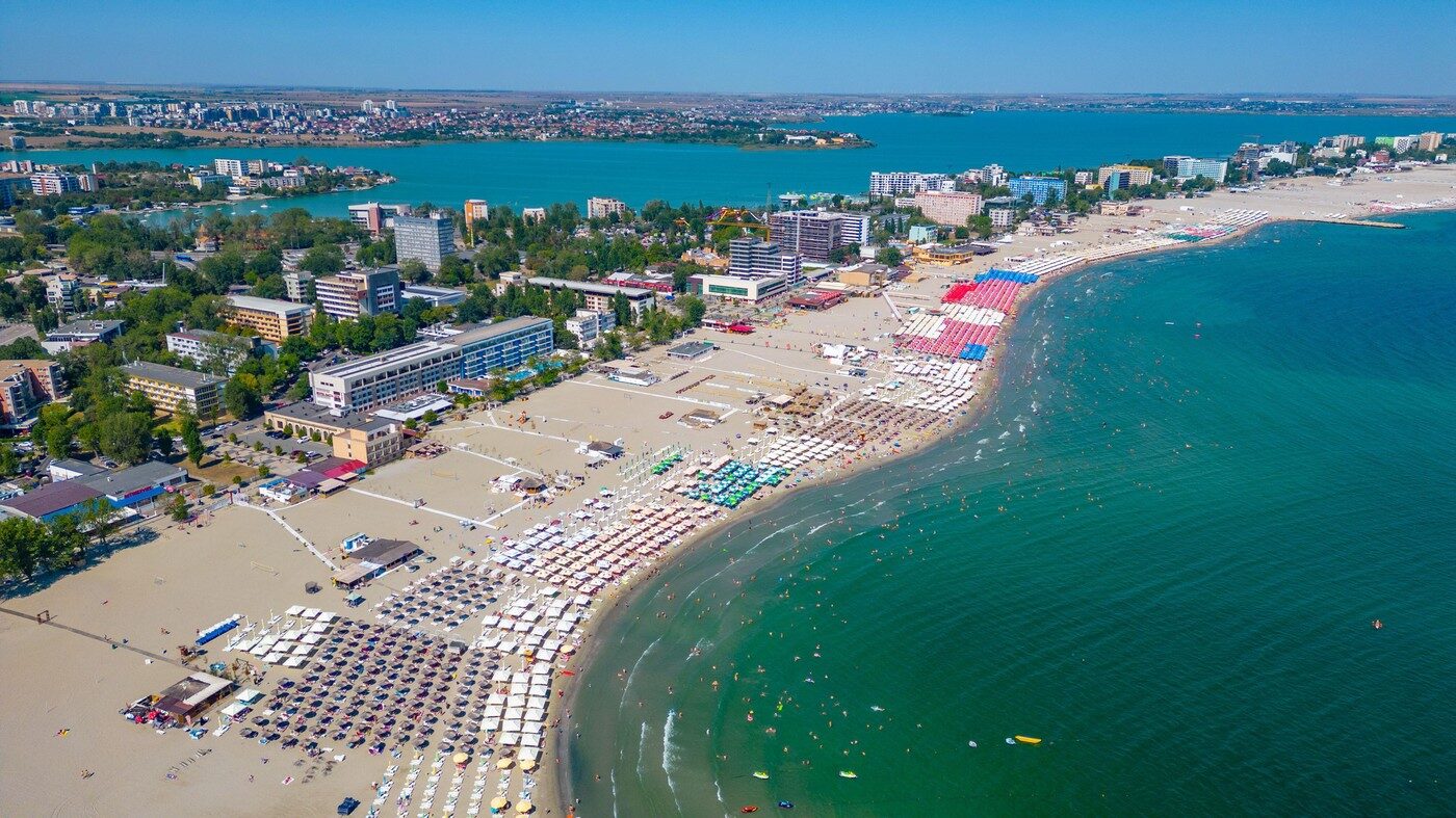 Unde te cazezi de Rusalii 2026 cu doar 38 lei: Stațiunile-minune din România