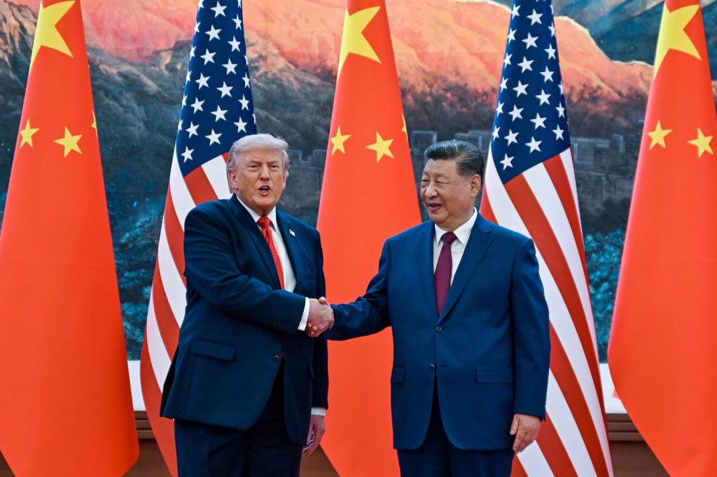 Xi Jinping, lăudat de un președinte: E onoare să fiu-n echipa ta