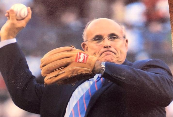 Rudy Giuliani, apropiat lui Donald Trump, în stare critică la spital