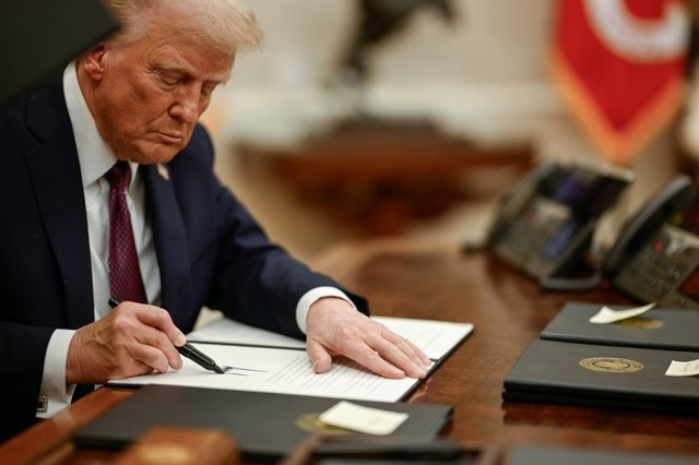 Trump: Ostilitățile cu Iranul s-au încheiat, anunță Președintele SUA Congresului
